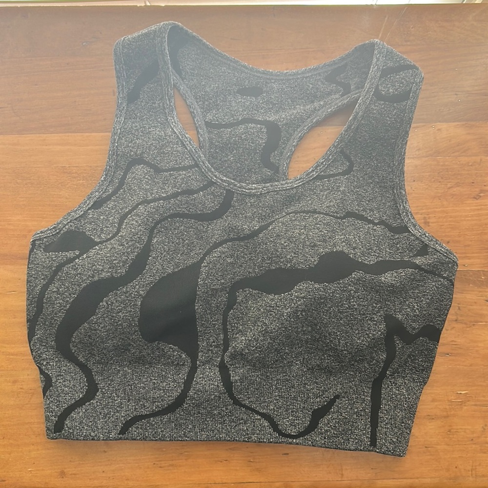 Athletic top